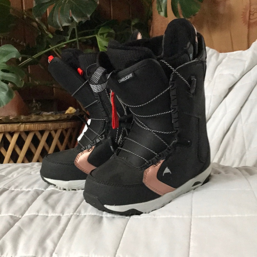 Burton women’s size 5